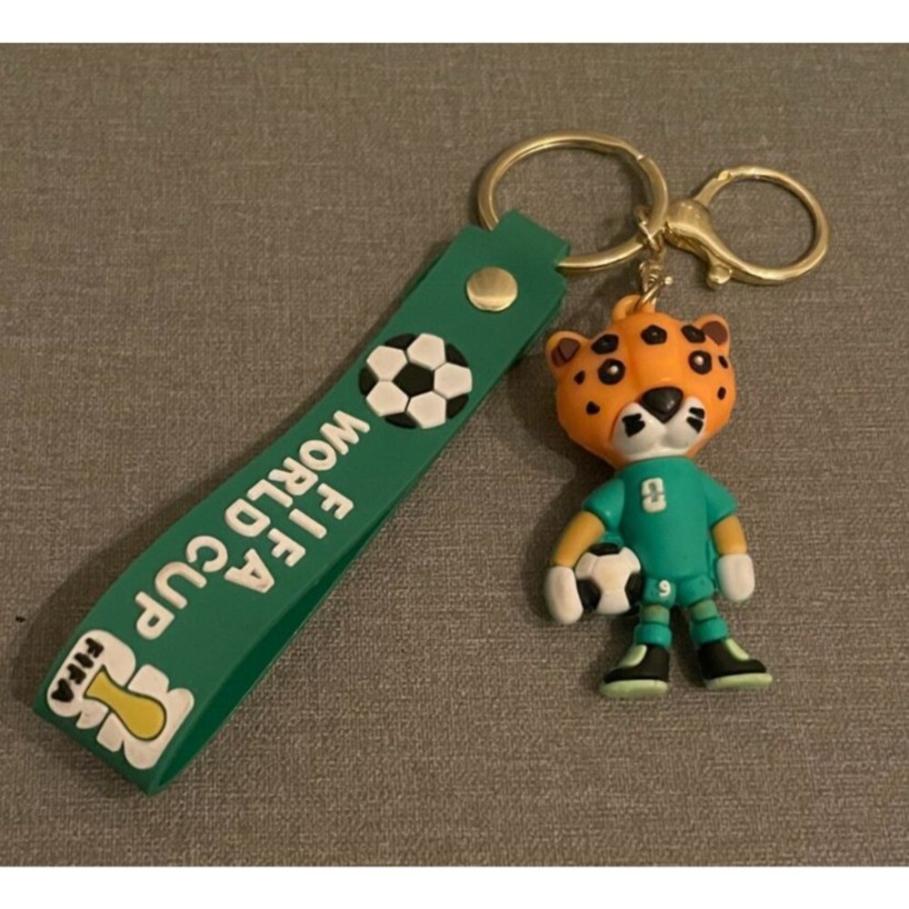 2026 World Cup Cartoon Green Mascot Keychain Soccer Trophy Cute Animal Gift Fans